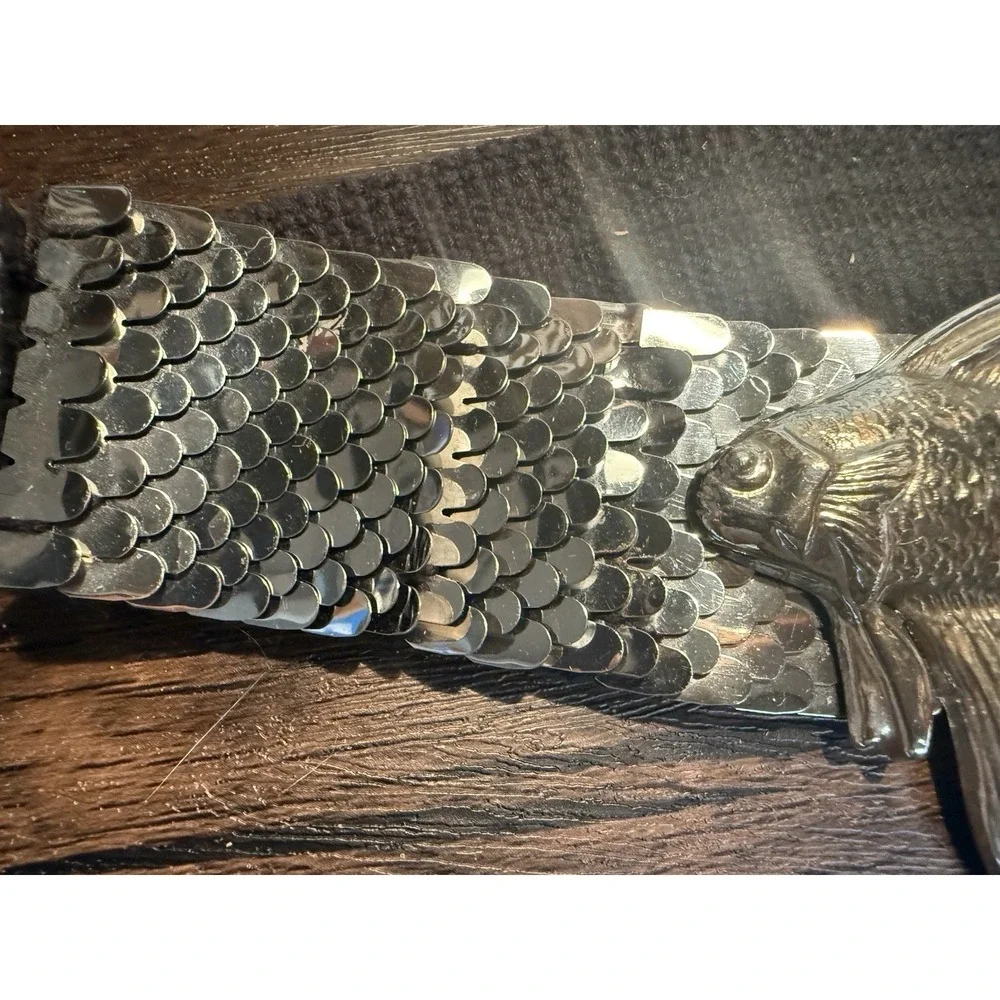 Vintage Silver Tone Betta Fish Stretch Scale Belt Disco Mermaid Glam